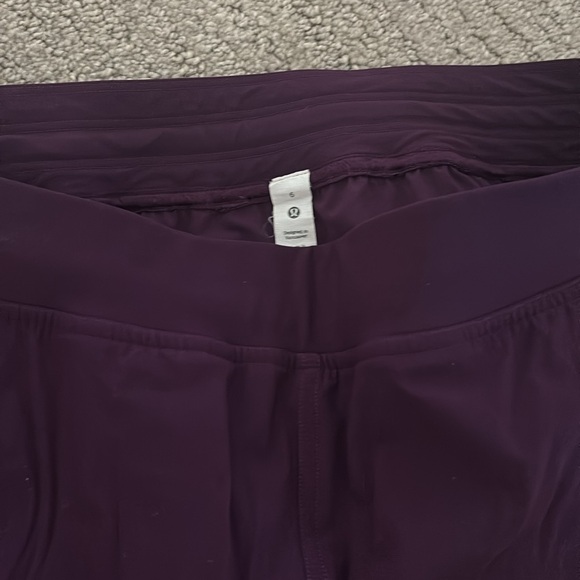 Lululemon adapted state joggers dramatic magenta 6 - Picture 2 of 3